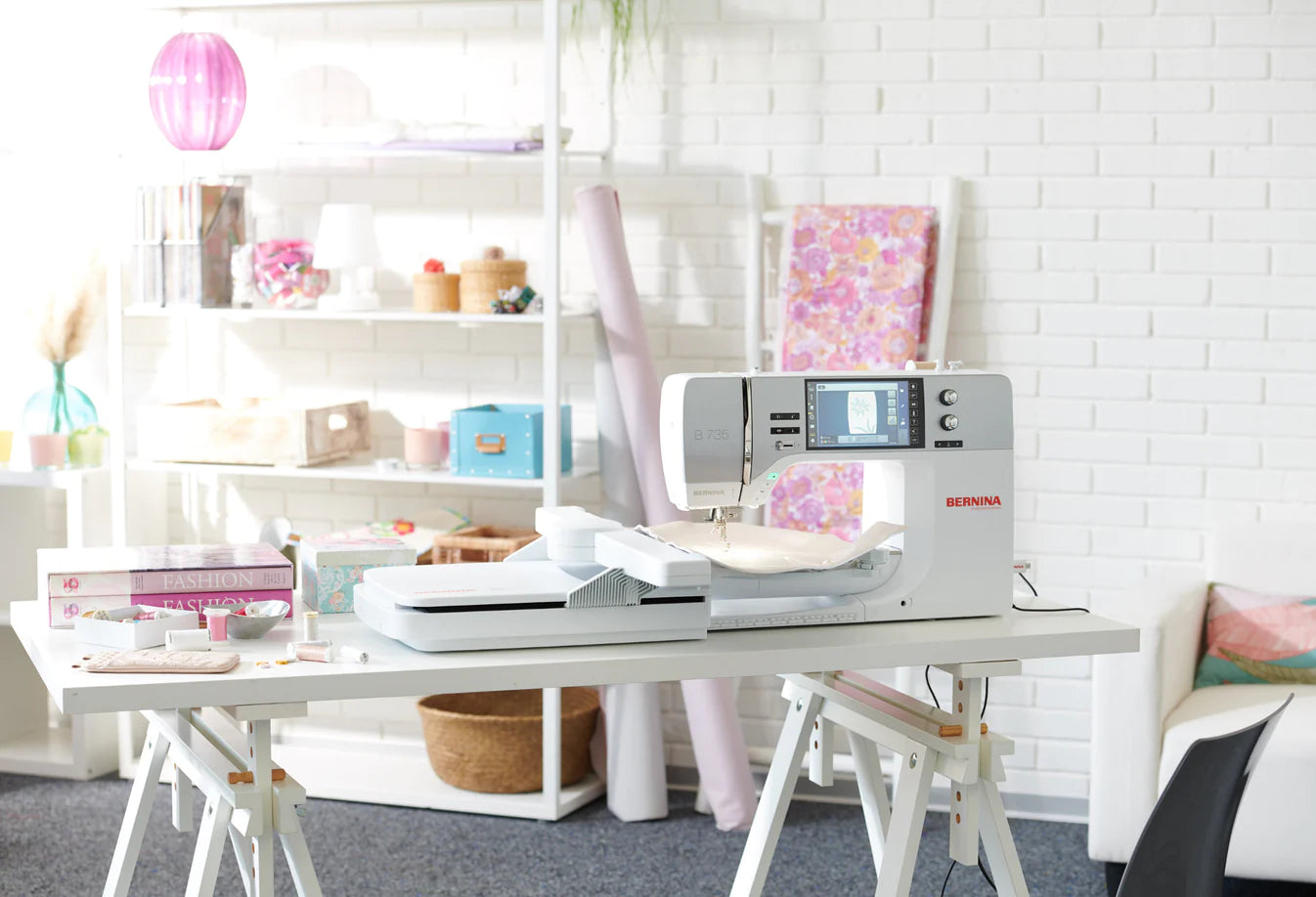 BERNINA 735 - Pre-LOVED