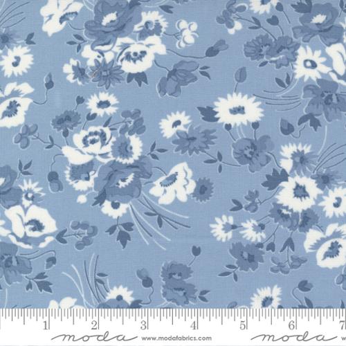 Nantucket Summer Light Blue 55260 24 Moda by the yard