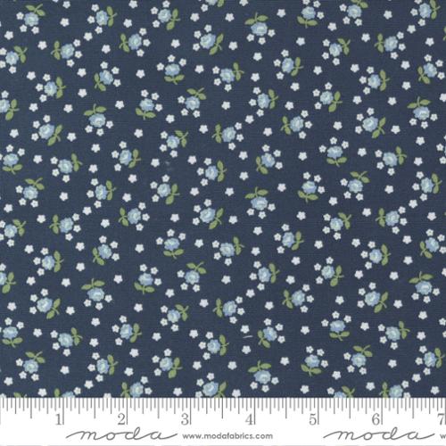 Nantucket Summer Navy 55266 13 Moda by the yard