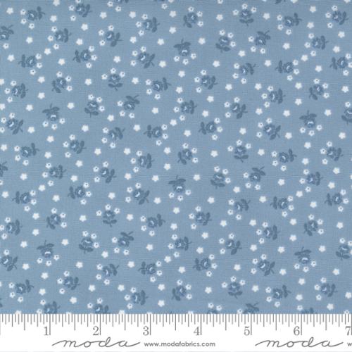 Nantucket Summer Light Blue 55266 24 Moda by the yard
