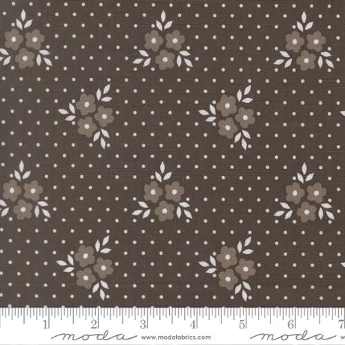 Birch and Willow Charcoal 37727 18 Moda by the yard