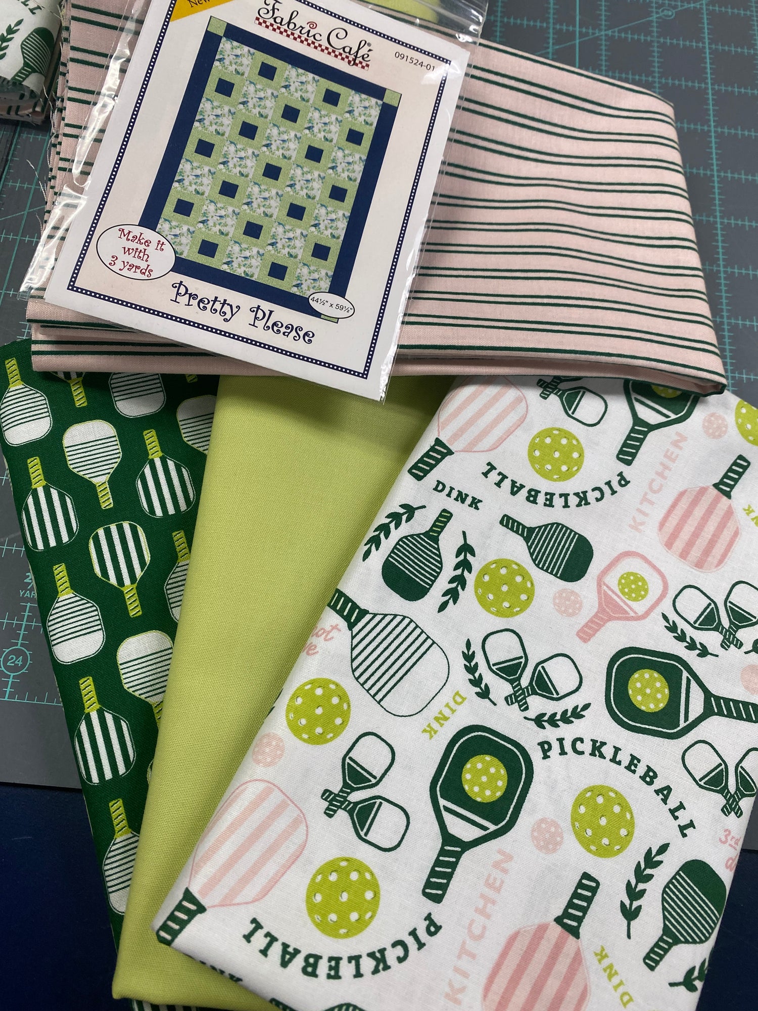Pickleball 3 yard Quilt Kit
