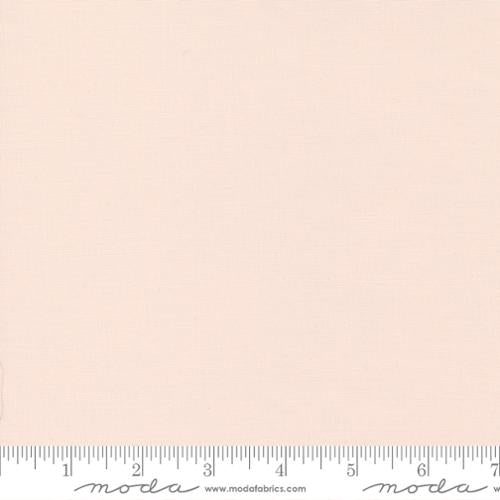 Bella Solids Pale Pink 9900 26 Moda