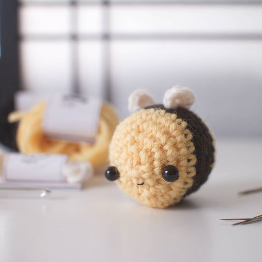 Amigurumi kit - crochet bumble bee craft kit