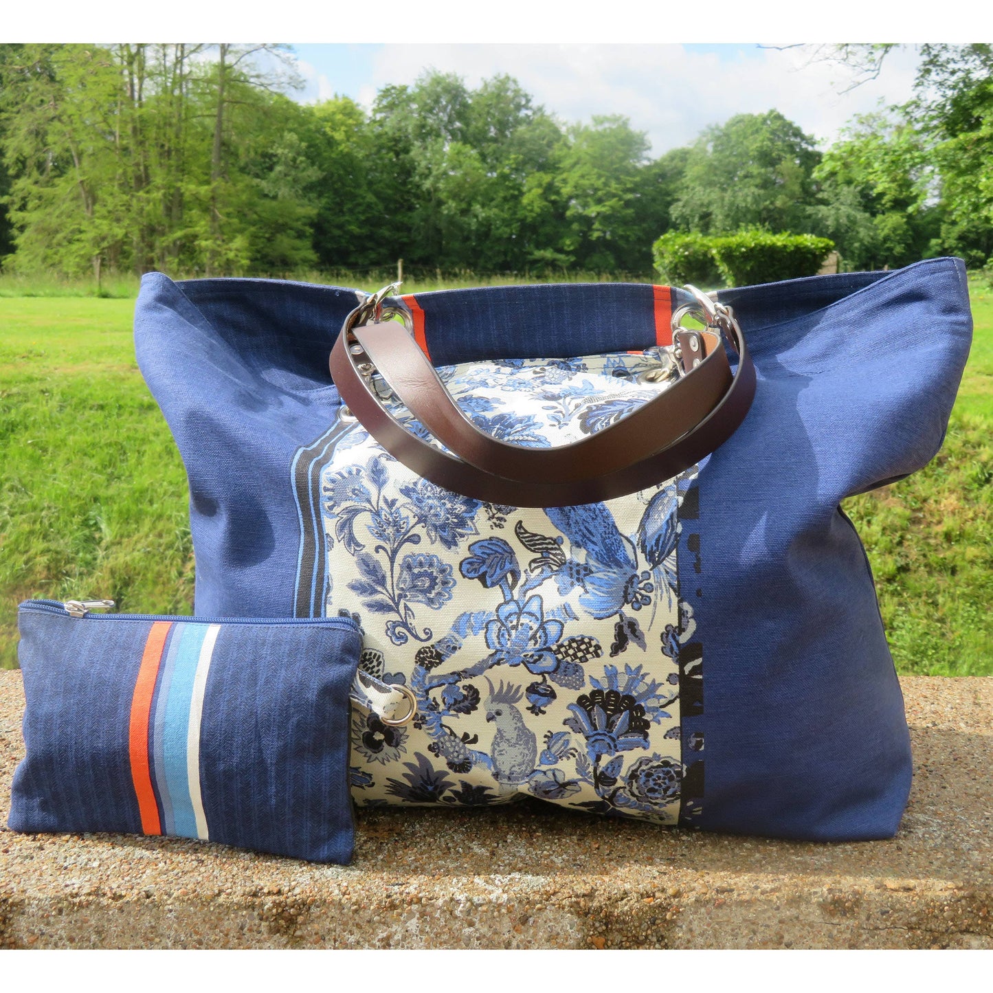 Blue English Garden reversible double cotton canvas bag
