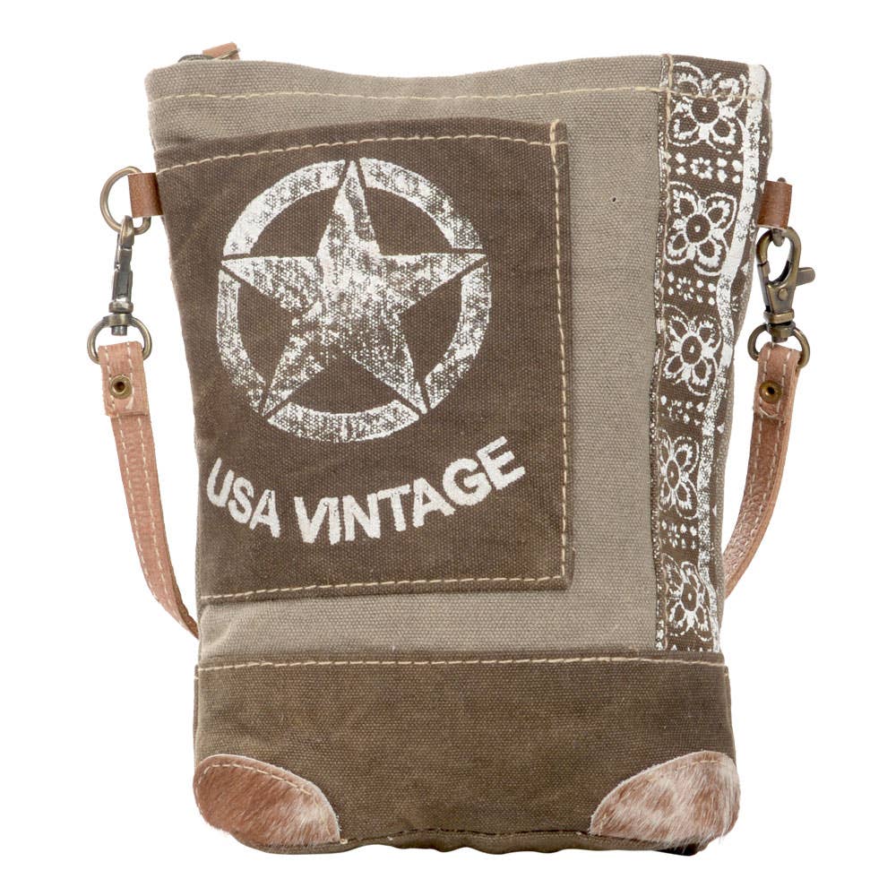 Usa Vintage Passport Bag