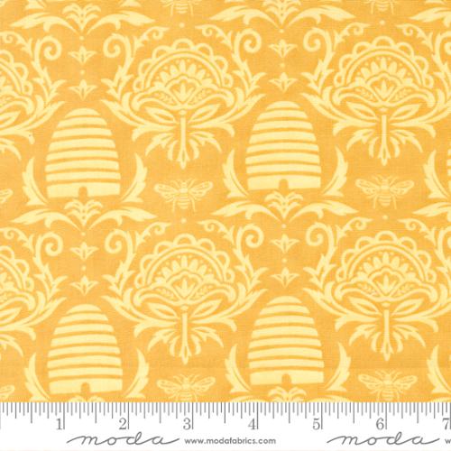 Honey Lavender Daisy Yellow 56082 24 Moda by the yard