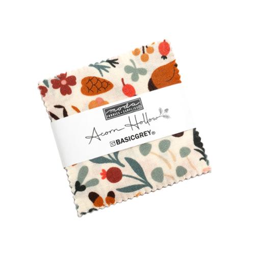 Acorn Hollow Mini Charm 30760MC Moda Precuts