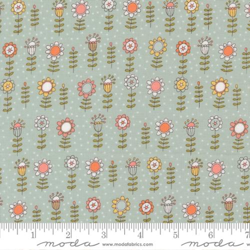 Lucky Bloom Sky 55701 12 Moda by the yard
