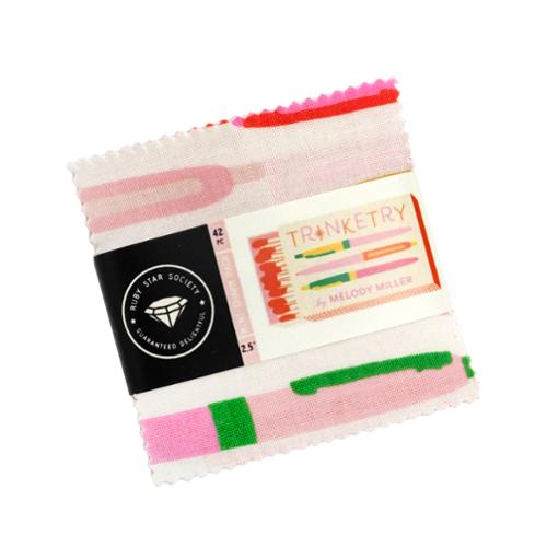 Trinketry Mini Charm RS0109MC Ruby Star Precut