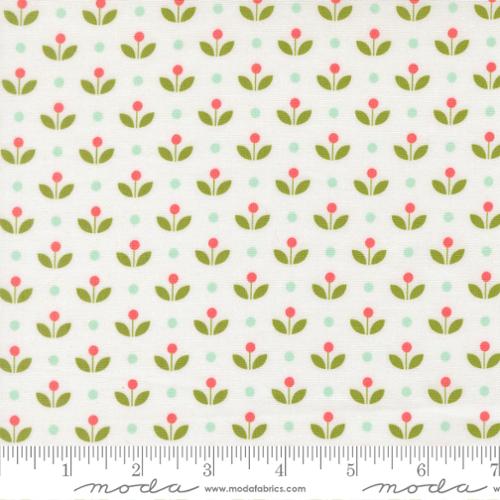 Bloomsberry White 55357 11 Moda, by the yard