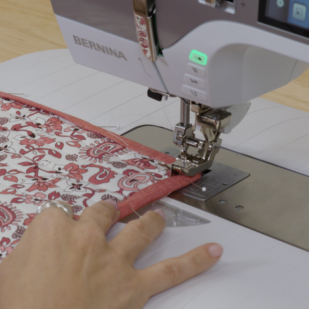 ✨ BERNINA Owners Club – Perfecting Your Binding Sepember 25, 5-7:30pm