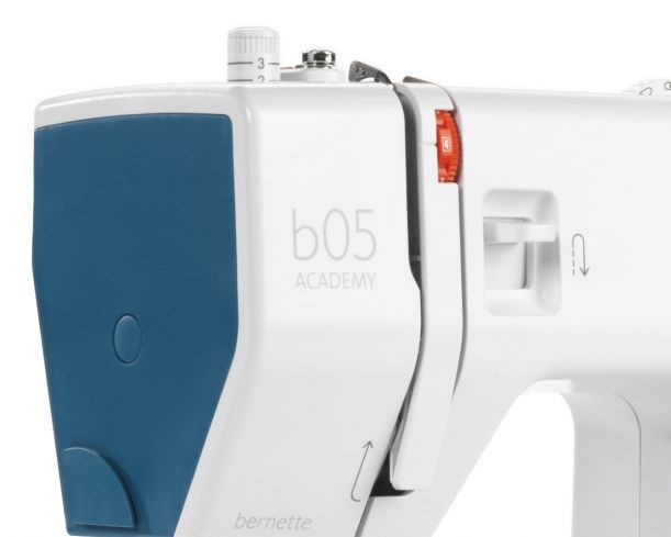 Bernette b05 Academy Sewing Machine