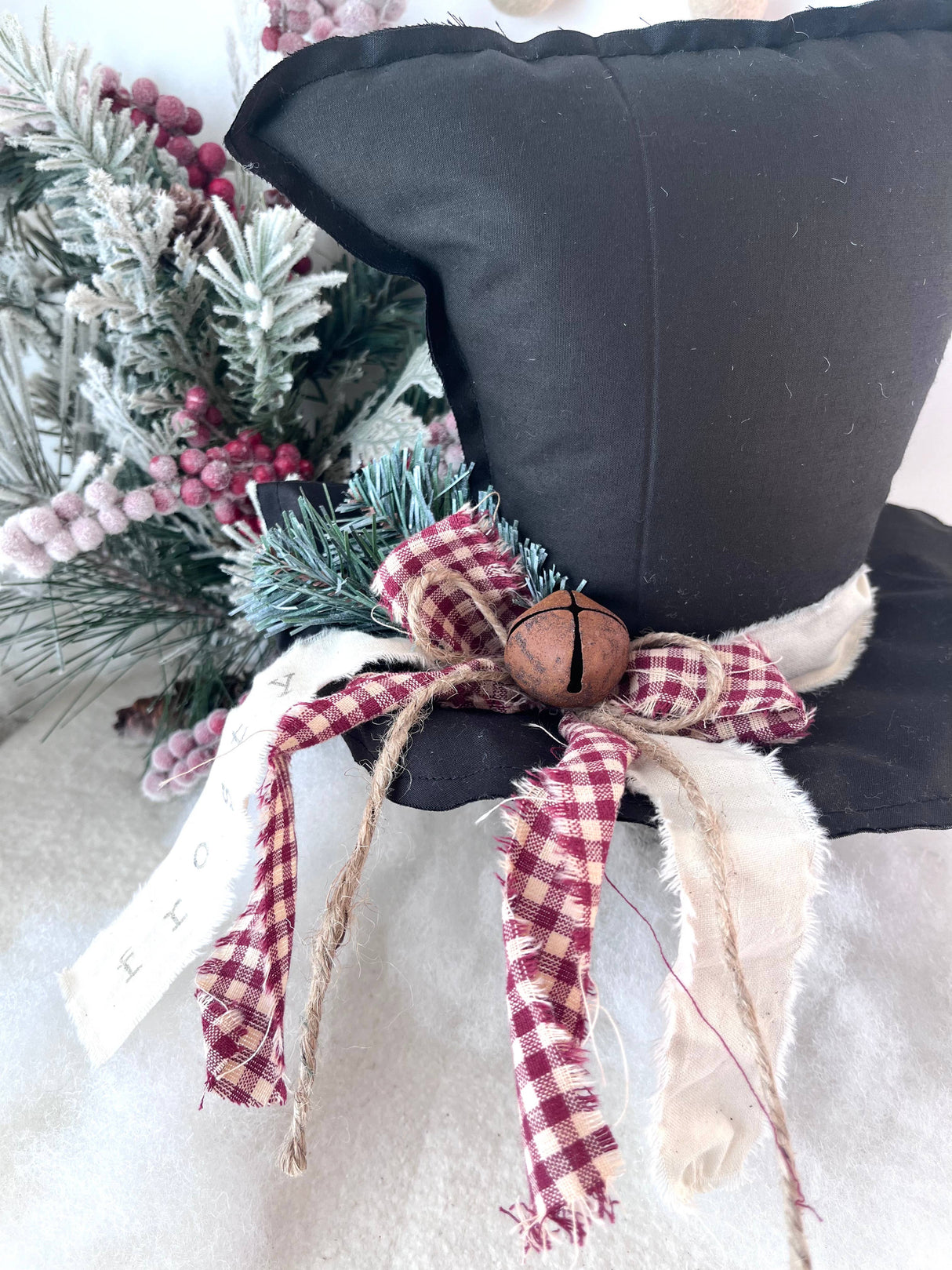 Primitive Frosty Hat Holiday Christmas Decor- Prim Check