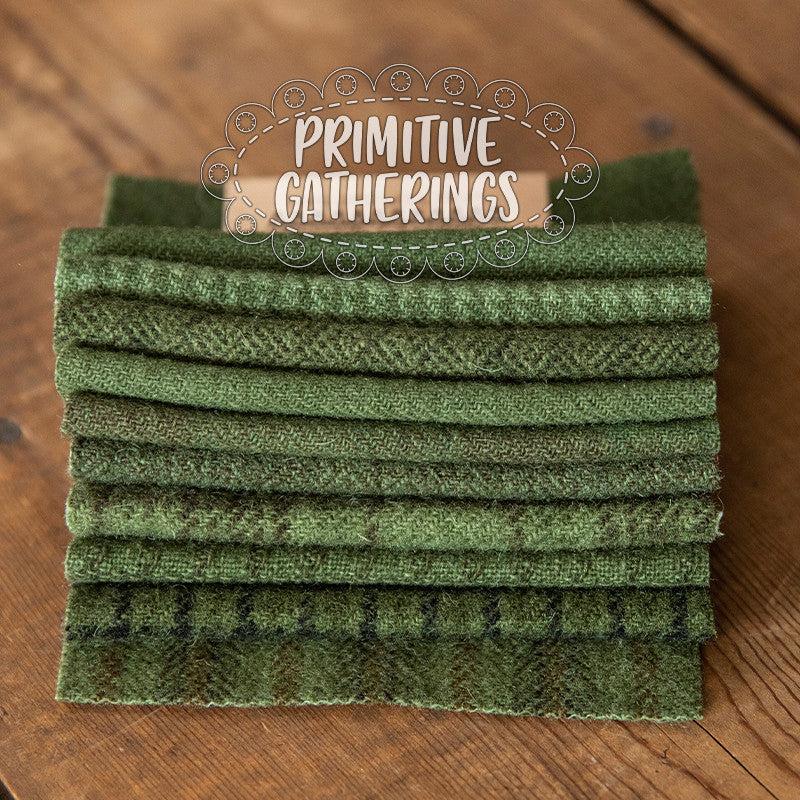 5" Holly Wool Charms from Primitive Gatherings